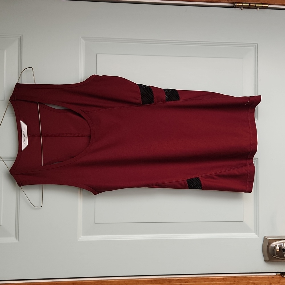 XGottex, Sz Sm, Cranberry & Black Netting, on Front and Back, Stretchy Top